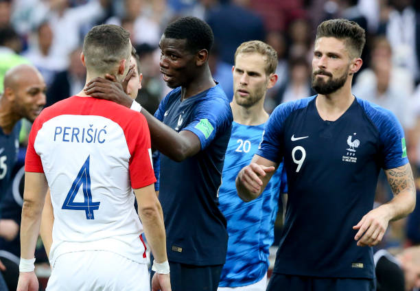 他始终保持 他始终保持