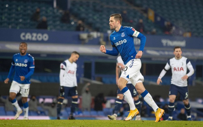 皇家马德里 皇家马德里